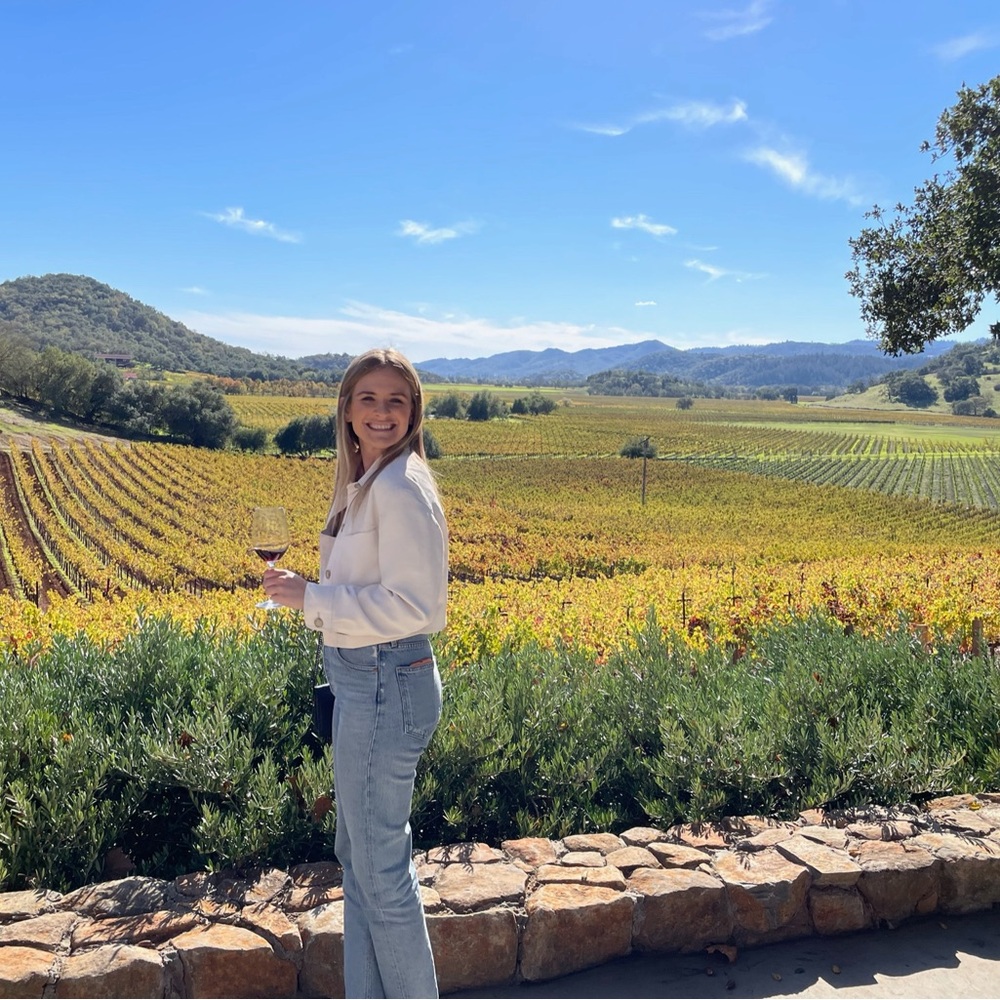 Meet your Posher, Hayley